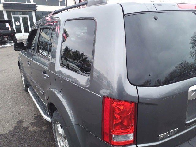 used 2011 Honda Pilot car, priced at $10,420