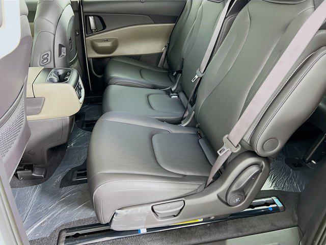 new 2025 Kia Carnival car, priced at $44,956