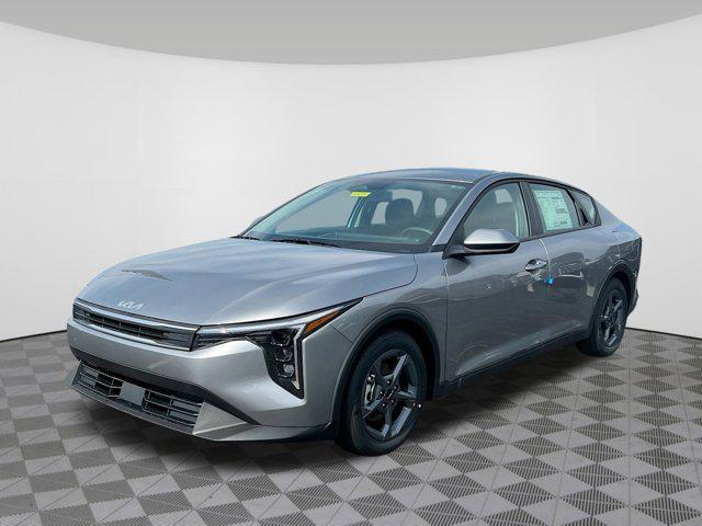 new 2025 Kia K4 car, priced at $23,304