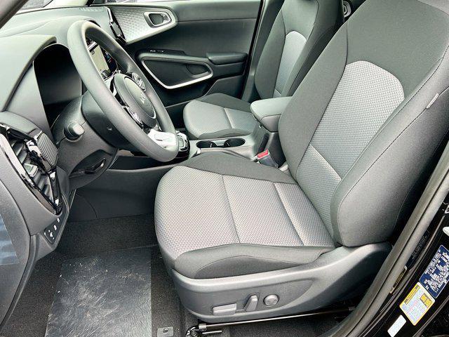 new 2025 Kia Soul car, priced at $23,283