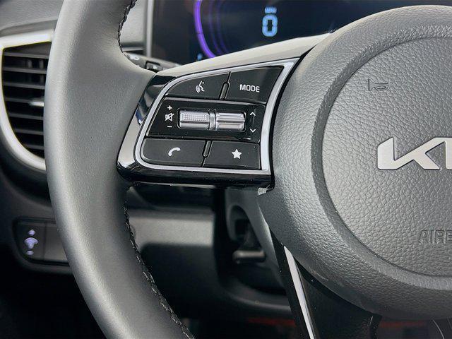 new 2025 Kia Seltos car, priced at $26,072