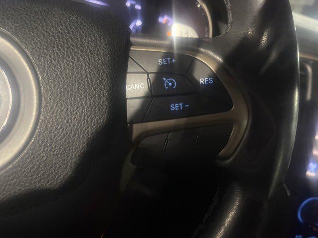 used 2016 Jeep Grand Cherokee car, priced at $14,363