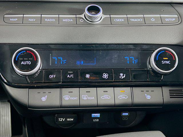 new 2025 Hyundai Elantra car, priced at $27,458