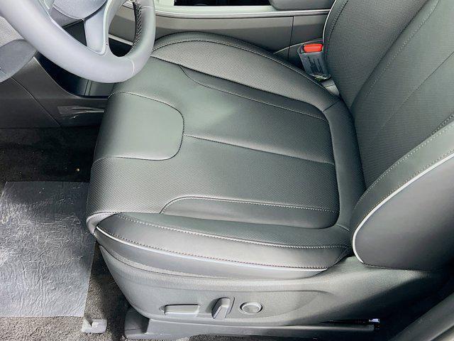 new 2025 Hyundai Palisade car, priced at $43,061