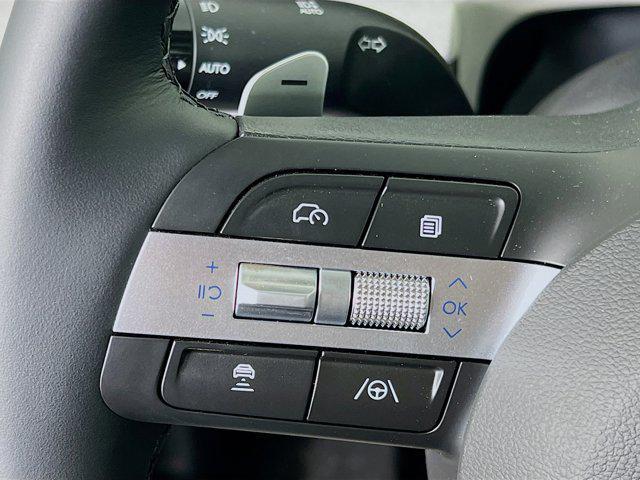new 2025 Hyundai TUCSON Hybrid car, priced at $42,921