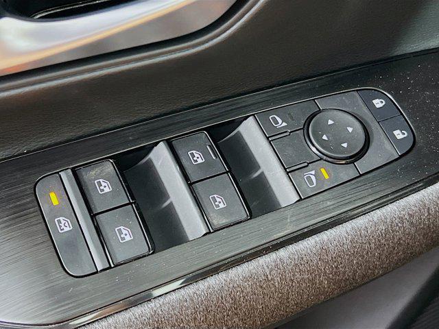 new 2025 Nissan Kicks car, priced at $25,355