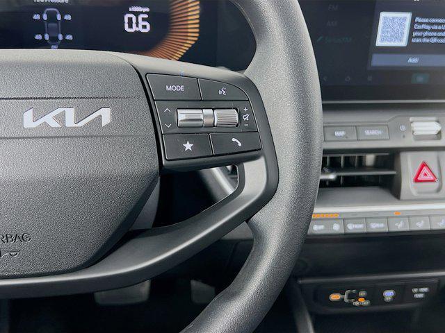 new 2025 Kia K4 car, priced at $22,957