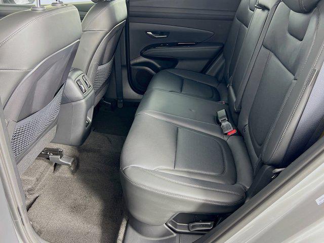 new 2025 Hyundai TUCSON Hybrid car, priced at $42,554
