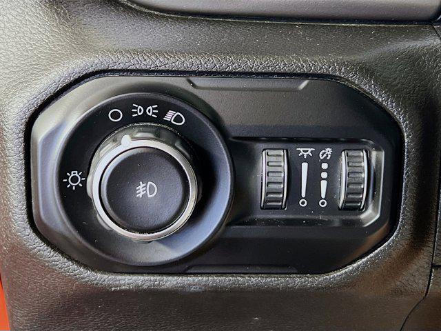 used 2018 Jeep Wrangler Unlimited car, priced at $25,586