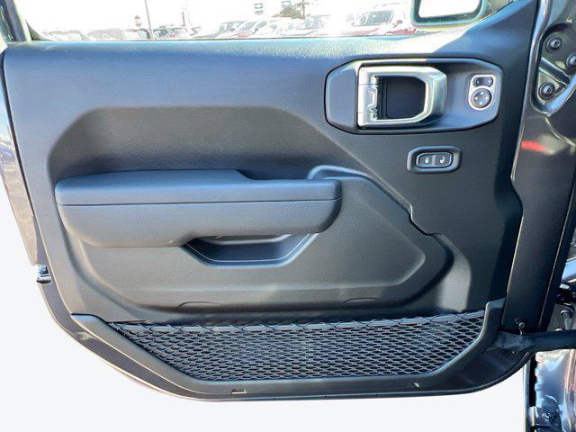 new 2026 Jeep Wrangler car, priced at $48,021