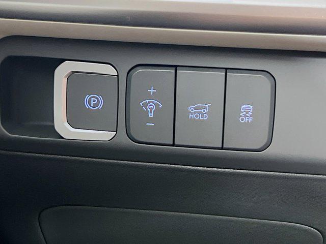 new 2025 Hyundai Santa Fe car, priced at $39,929