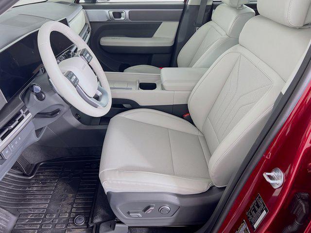 new 2025 Hyundai Santa Fe car, priced at $39,929