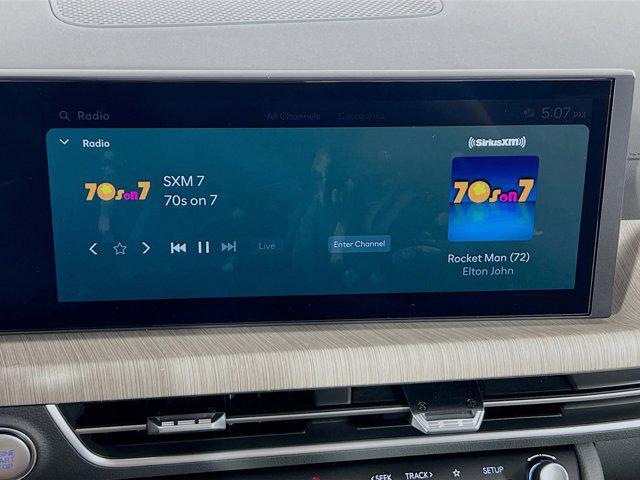 new 2025 Hyundai Sonata Hybrid car, priced at $32,821