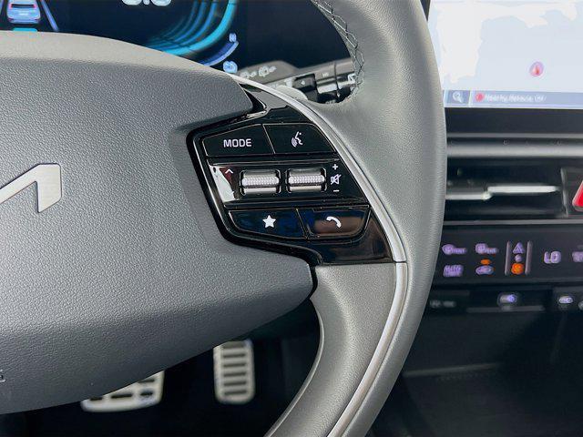 new 2025 Kia Niro car, priced at $31,977