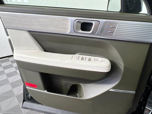 new 2025 Hyundai SANTA FE HEV car, priced at $50,915