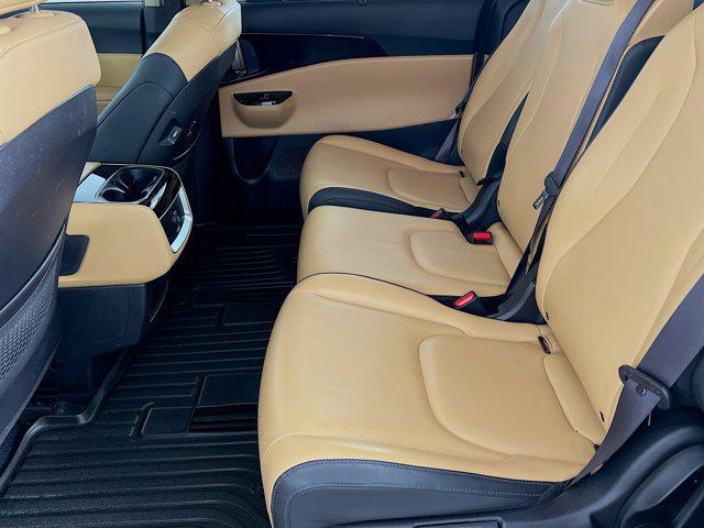 used 2022 Kia Carnival car, priced at $30,754