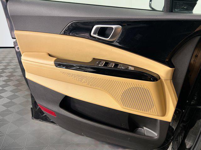 used 2022 Kia Carnival car, priced at $30,754