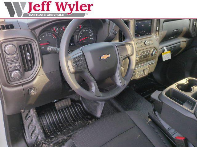 new 2025 Chevrolet Silverado 2500 car, priced at $46,869
