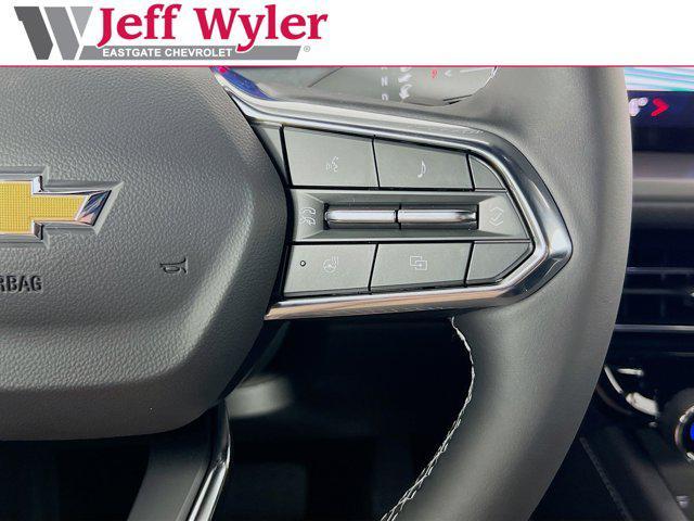 new 2025 Chevrolet Traverse car, priced at $45,215