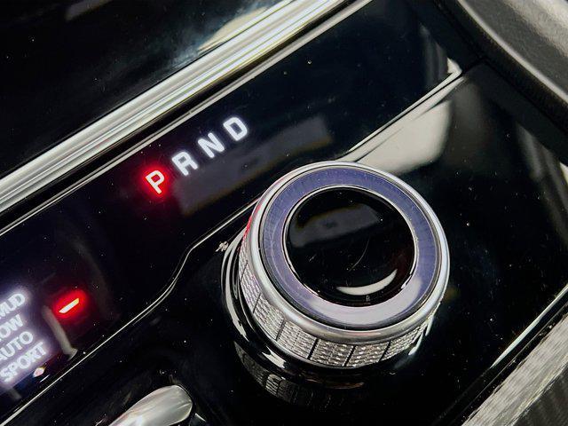 new 2025 Jeep Grand Cherokee car, priced at $52,596