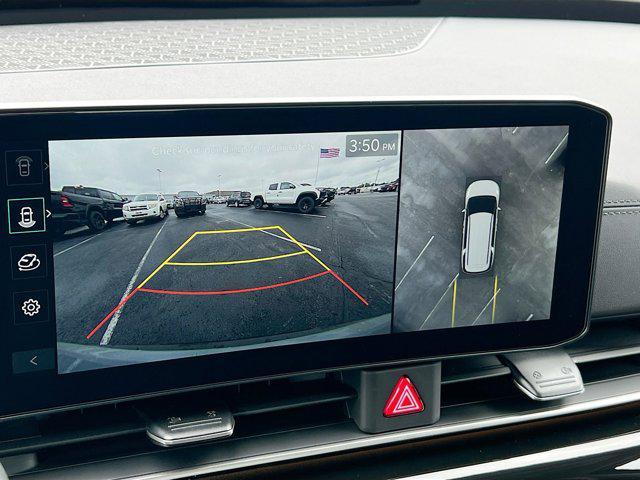 new 2025 Kia Carnival Hybrid car, priced at $54,417