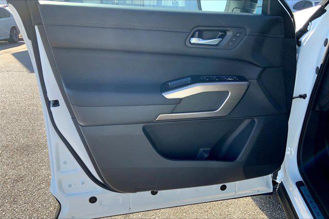 new 2025 Nissan Pathfinder car, priced at $50,441