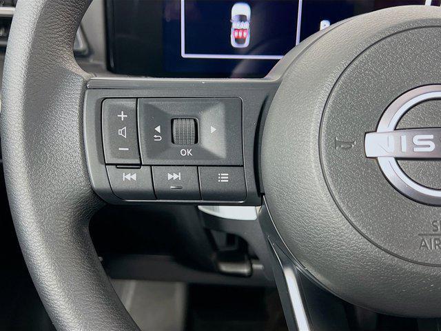 new 2025 Nissan Kicks car, priced at $23,404