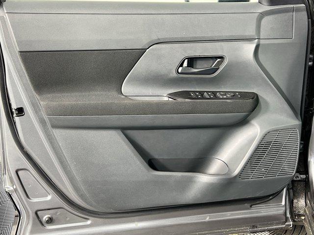 new 2025 Nissan Kicks car, priced at $23,404