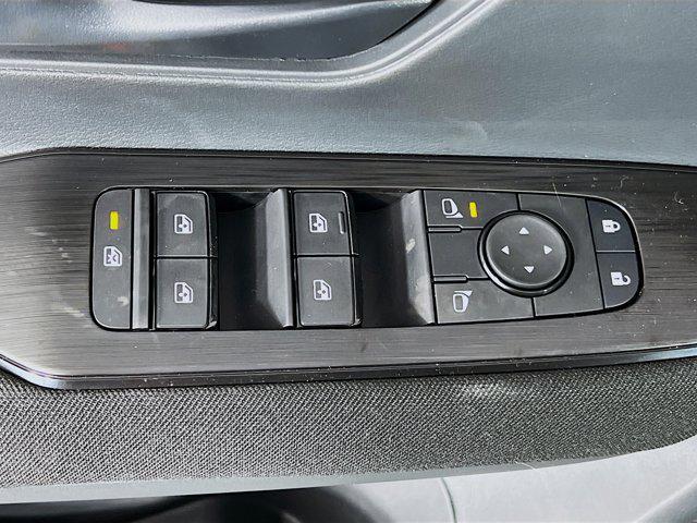 new 2025 Nissan Kicks car, priced at $23,404