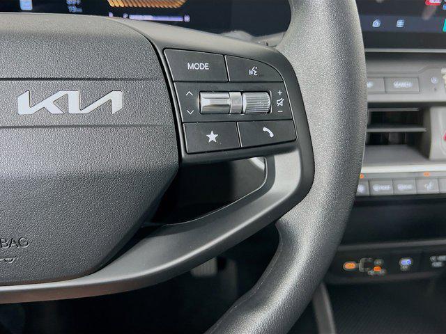 new 2025 Kia K4 car, priced at $22,957