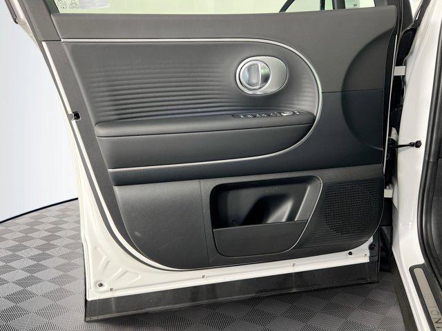 new 2026 Hyundai IONIQ 9 car, priced at $69,475