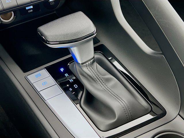 new 2025 Hyundai Elantra car, priced at $23,427