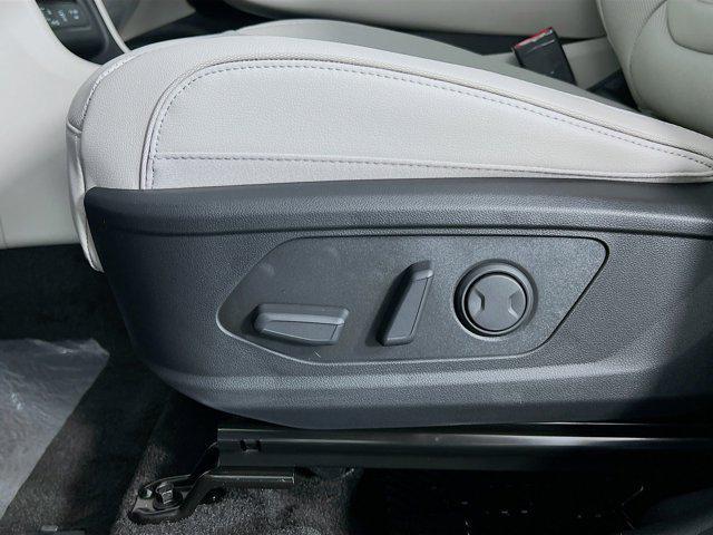 new 2025 Hyundai TUCSON Hybrid car, priced at $42,396