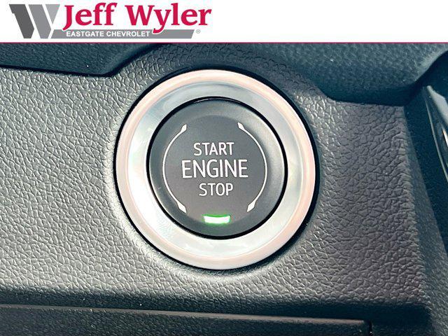 new 2025 Chevrolet Traverse car, priced at $58,040