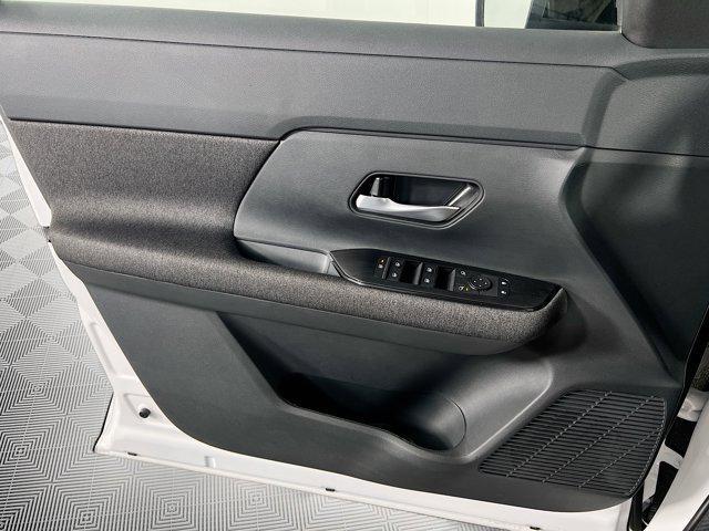 new 2025 Nissan Kicks car, priced at $26,373