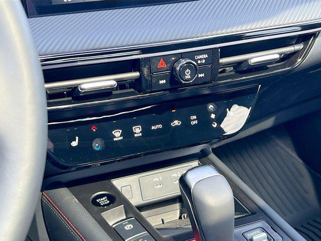 new 2025 Nissan Kicks car, priced at $30,012