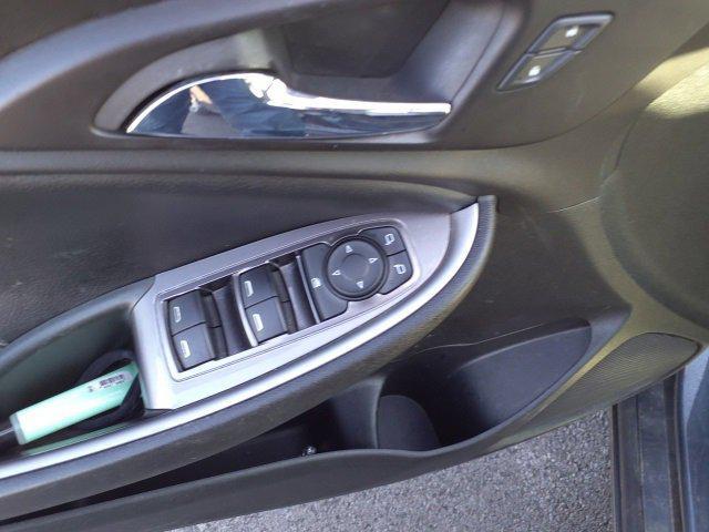 used 2019 Chevrolet Malibu car, priced at $13,988