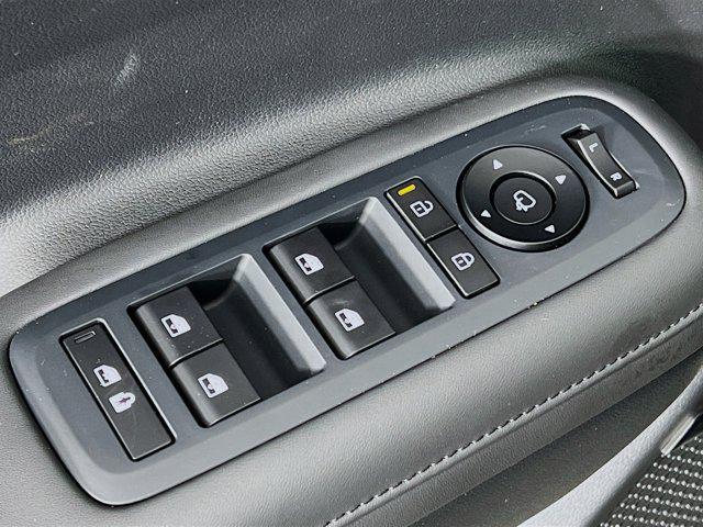 new 2025 Hyundai SANTA FE HEV car, priced at $49,673