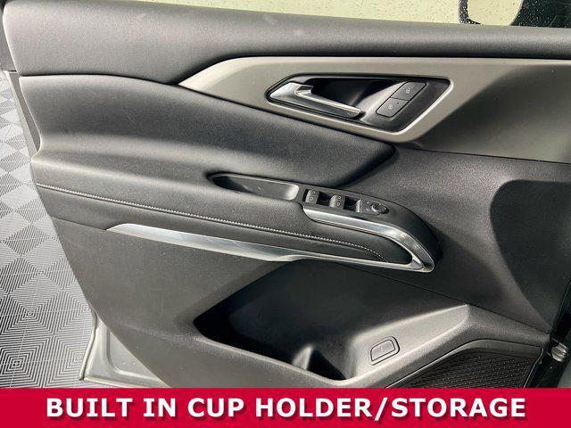 used 2024 Chevrolet Traverse car, priced at $34,800