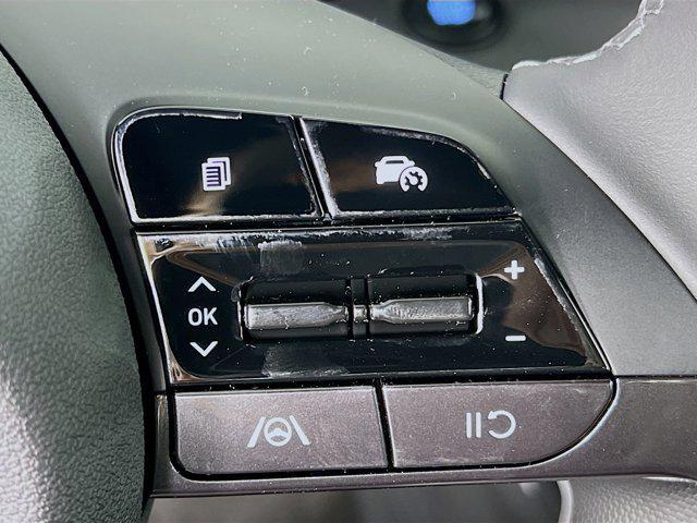 new 2025 Hyundai Elantra car, priced at $24,189