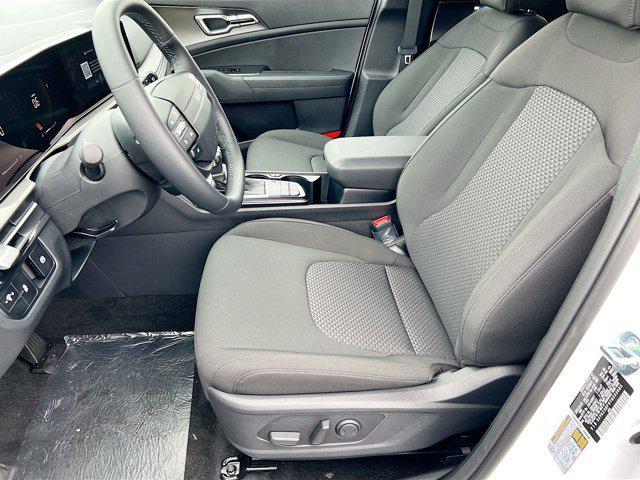 new 2026 Kia Sportage car, priced at $30,633