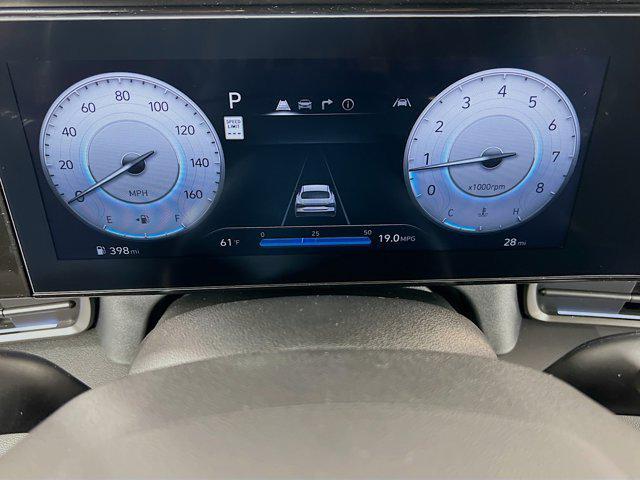 new 2025 Hyundai Elantra car, priced at $30,690