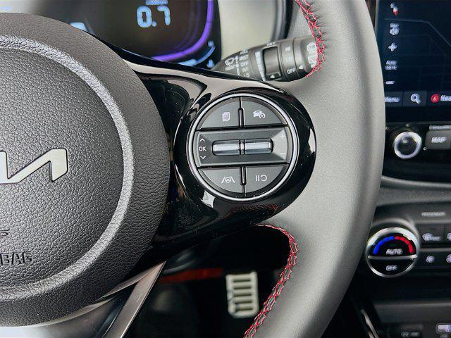 new 2025 Kia Soul car, priced at $24,276