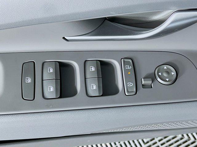 new 2025 Hyundai Elantra car, priced at $23,986