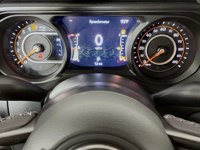 new 2025 Jeep Gladiator car, priced at $55,570