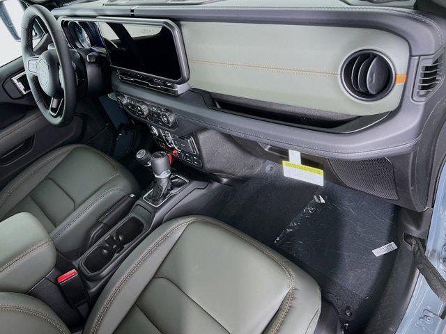 new 2025 Jeep Gladiator car, priced at $55,570