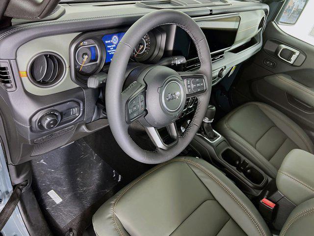new 2025 Jeep Gladiator car, priced at $55,570
