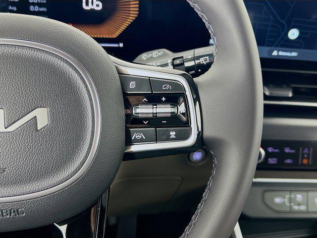 new 2025 Kia Carnival car, priced at $38,822