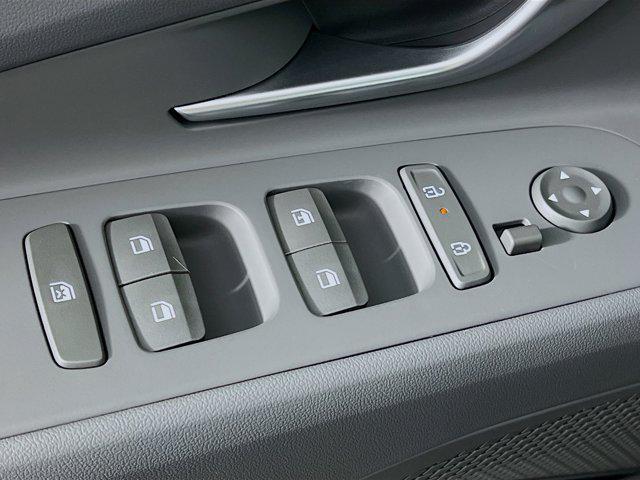 new 2025 Hyundai Elantra car, priced at $23,486
