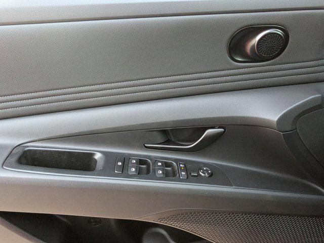 new 2025 Hyundai Elantra car, priced at $24,554